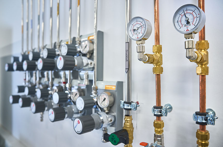Decision support view from microfluidic experiment output